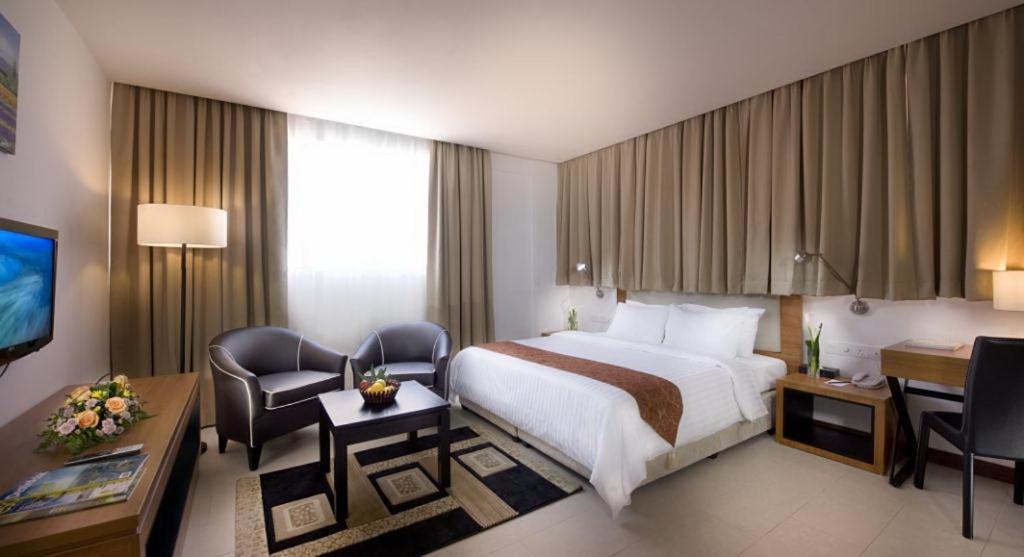 Gloria Swiss Hotel & Apartment سانداكان الغرفة الصورة